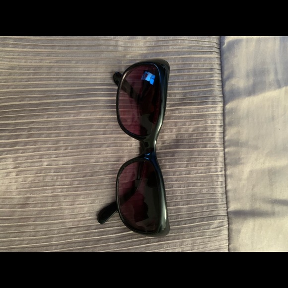 Designer sunglasses - Picture 4 of 4